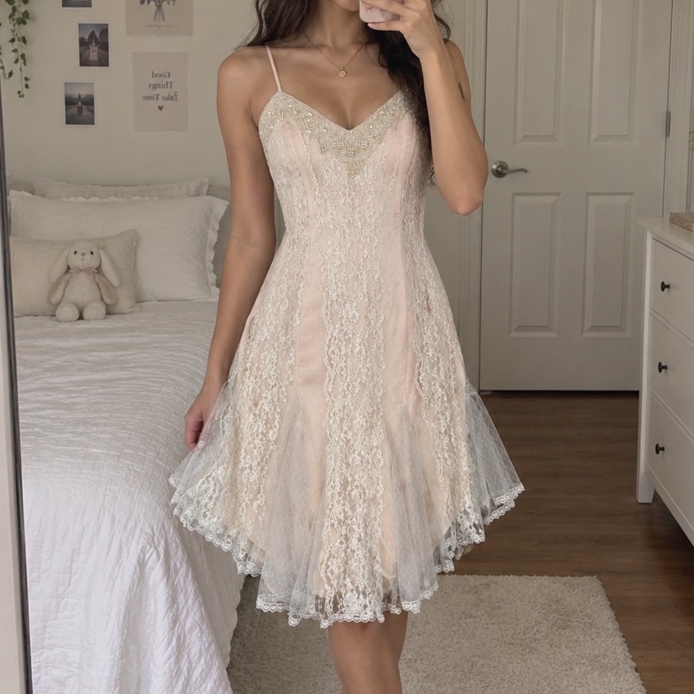 Vtg Pink Lace Satin Handkerchief Hem Beaded fairy romantic Midi Dress S bride